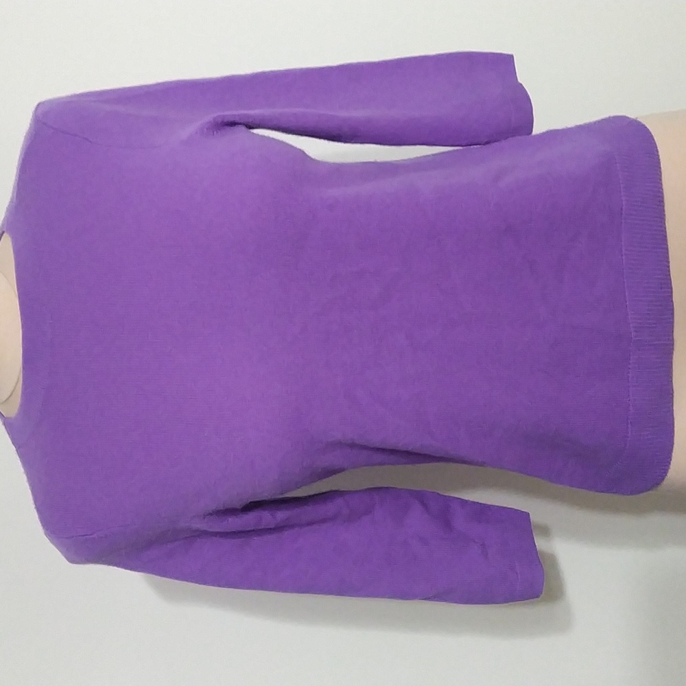 Small Purple Cashmere 3/4 sleeve sweater